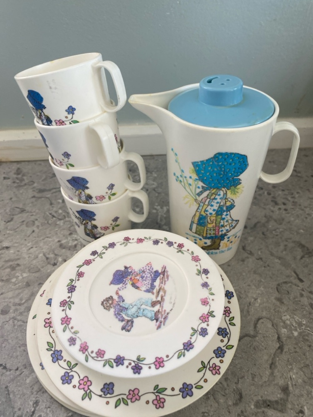 Holly Hobbie Blue & White plastic Tea Set - Picture 15 of 15